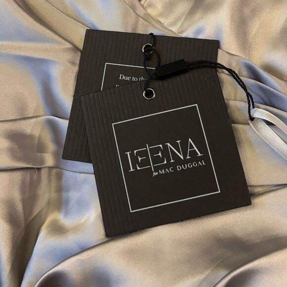 Mac Duggal Ieena NWT Elegant Silver Platinum Satin  Maxi Evening Gown Size 2 - Picture 10 of 13